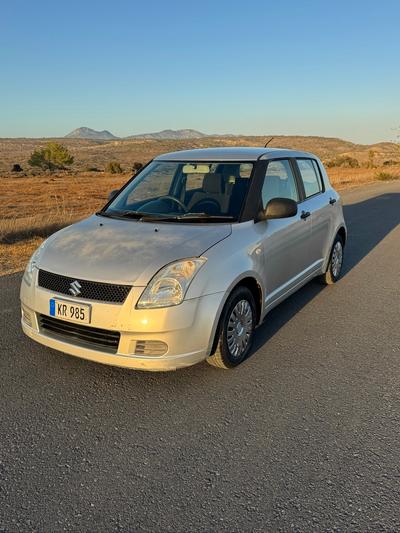 Suzuki Swift — 2