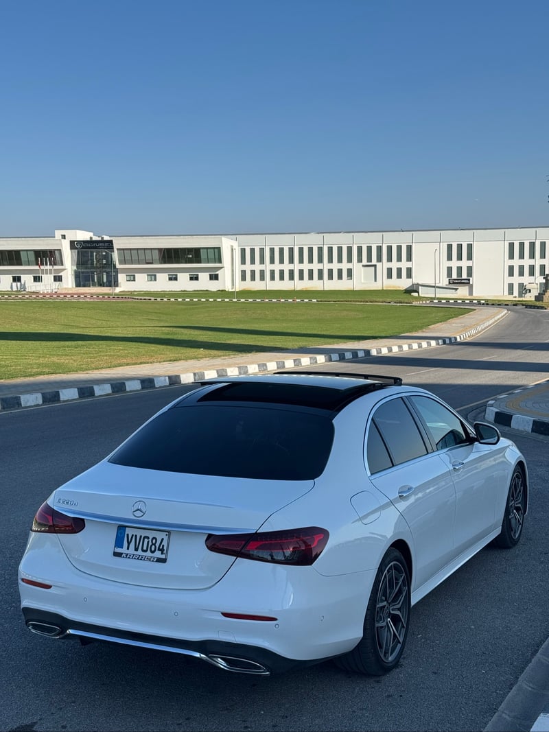 Mercedes-Benz E 220d — 2