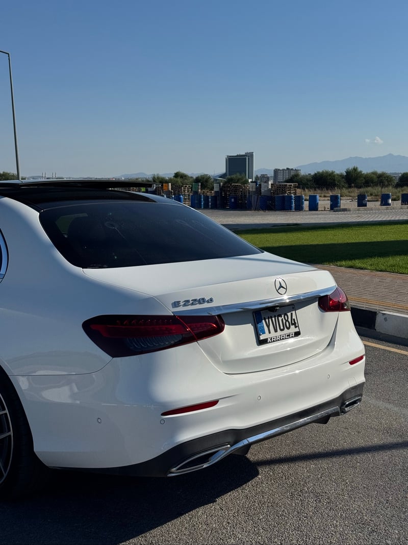 Mercedes-Benz E 220d — 1