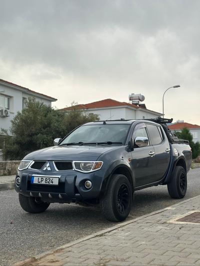 Mitsubishi L200 — 3