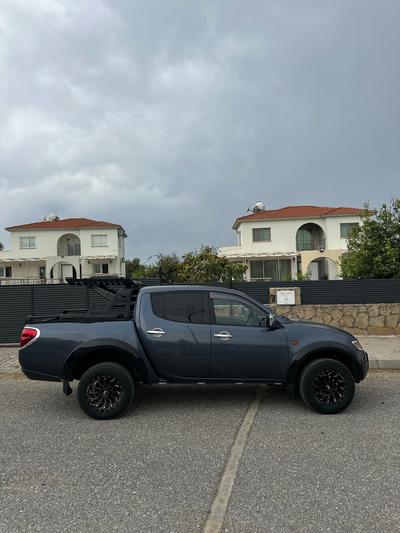 Mitsubishi L200 — 8