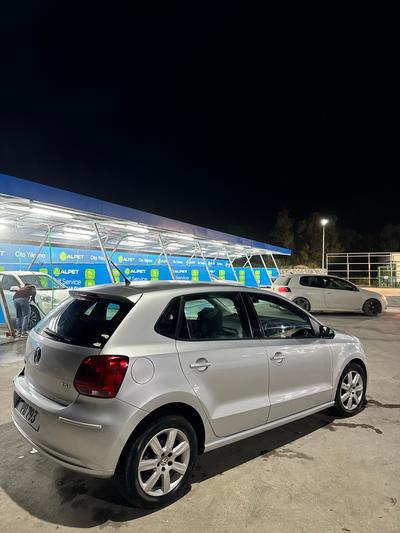 Volkswagen Polo — 4