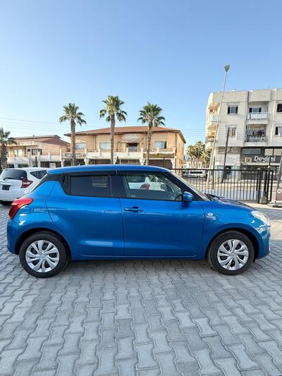 Suzuki Swift — 4