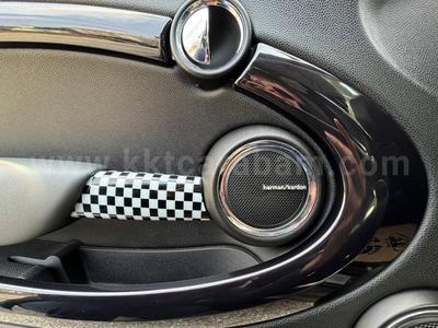 Mini Cooper — 9