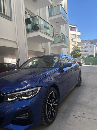 BMW 330e — 6