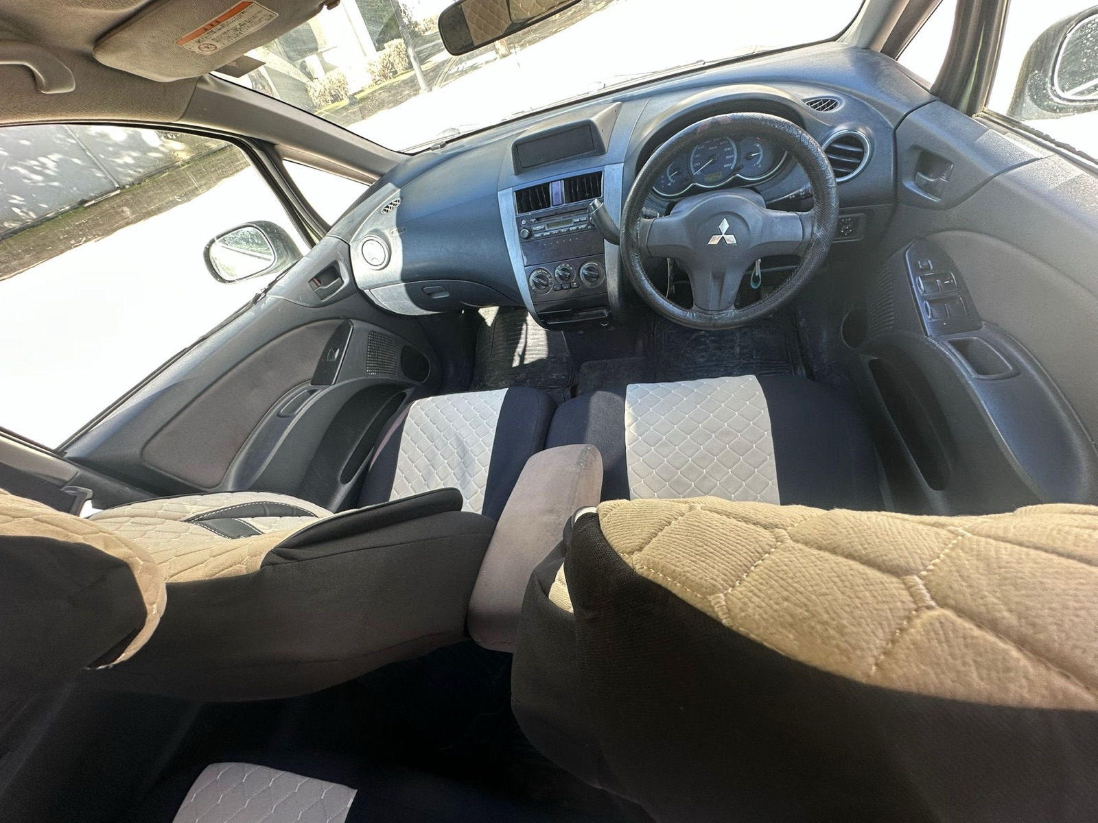 Mitsubishi Colt 2004 Satılık İkinci El - Thumbnail 6