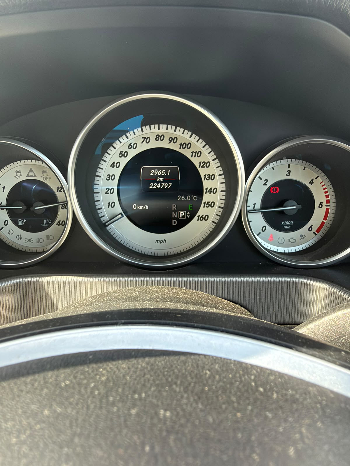 2013 Mercedes-Benz E 220d 9