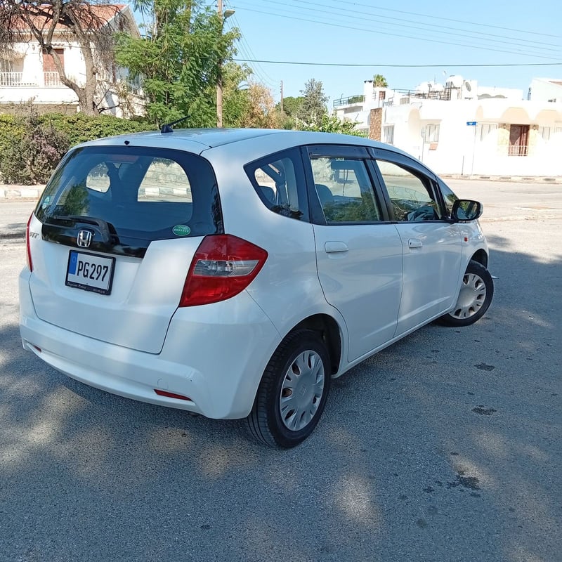 Honda Fit — 6
