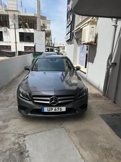 Mercedes-Benz C 200 — 1
