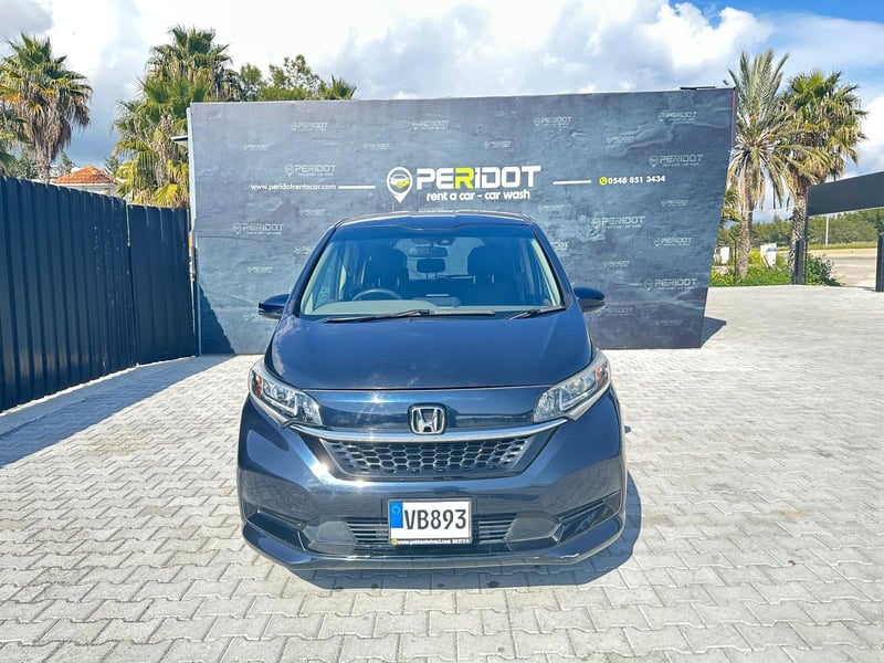 Honda Freed — 1/10