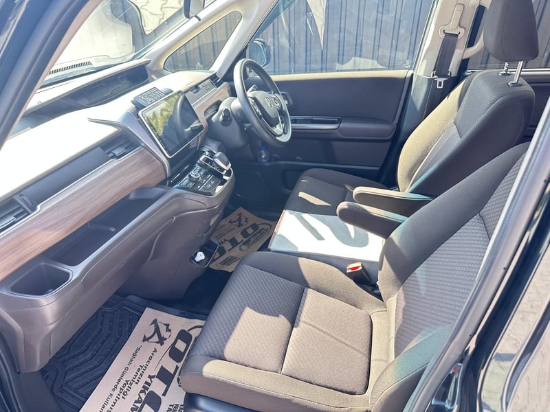 Honda Freed — 7