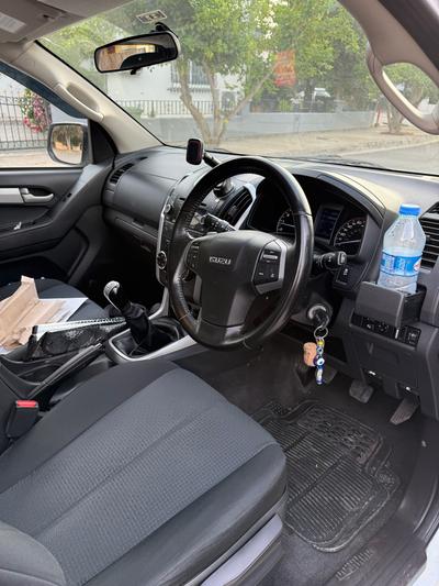 Isuzu D-Max — 5