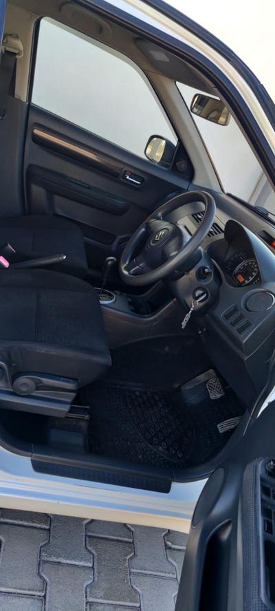 Suzuki Swift — 5