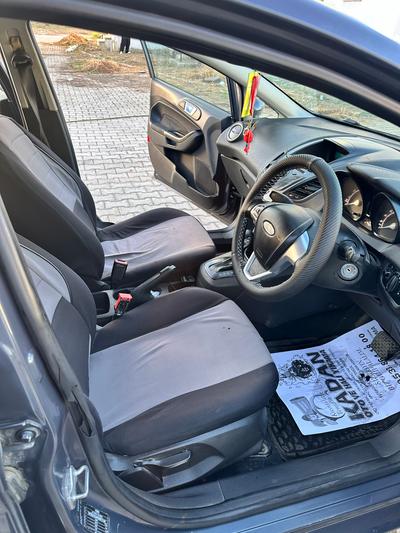 Ford Fiesta — 6