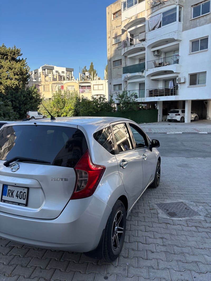 Nissan Note — 4