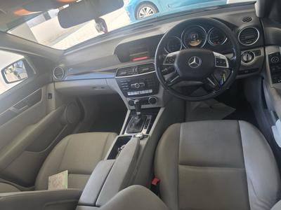 Mercedes-Benz C 220 — 2
