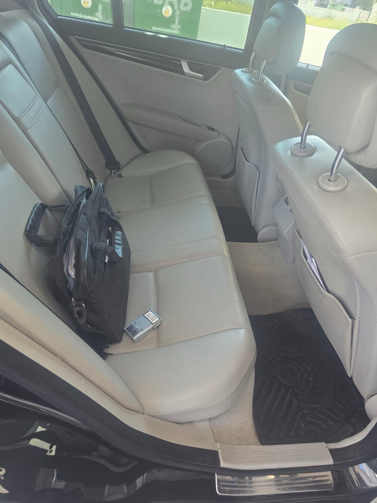 2012 Mercedes-Benz C 220 3