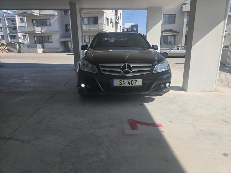 Mercedes-Benz C 220 — 1/6
