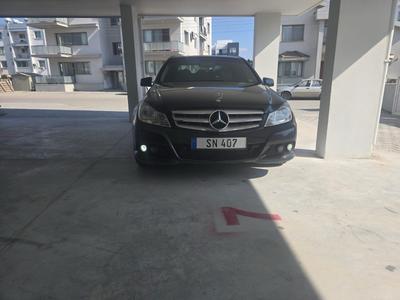 2012 Mercedes-Benz C 220