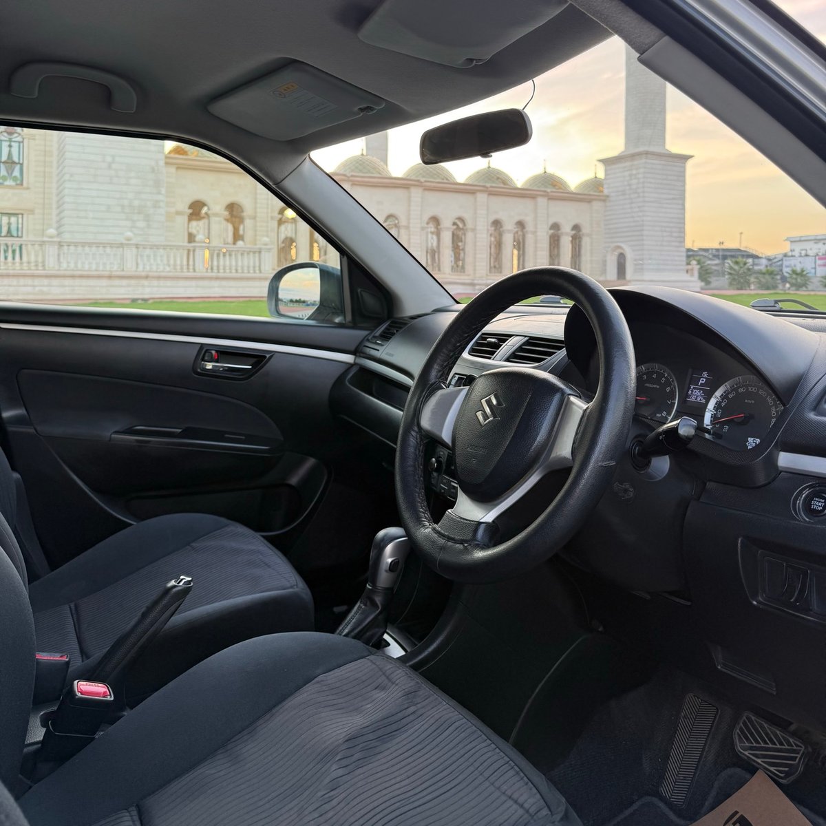 2012 Suzuki Swift 5