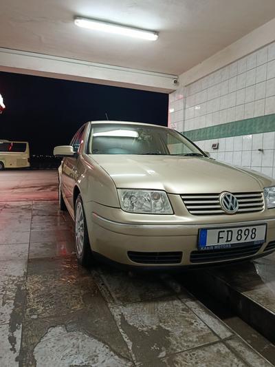 2002 Volkswagen Bora
