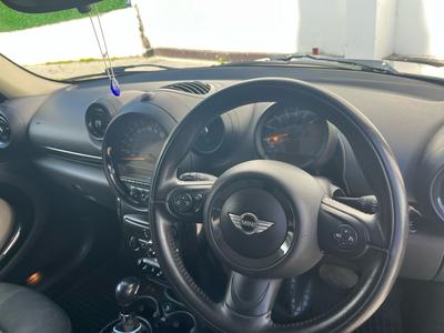 Mini Countryman — 8