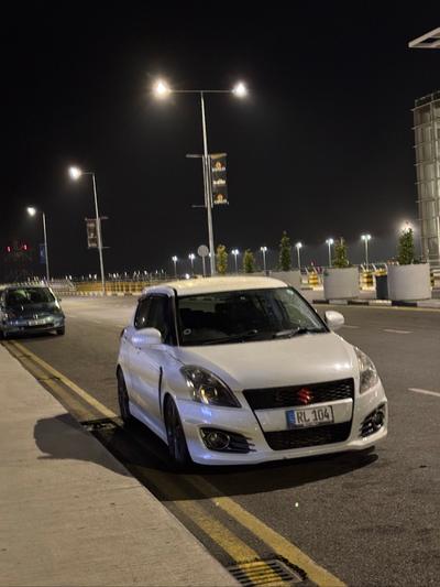 Suzuki Swift — 3