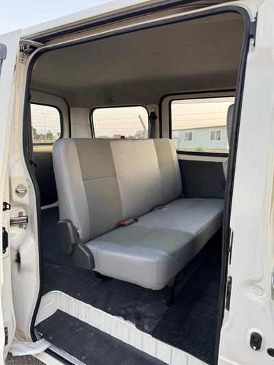Toyota Lite Ace — 7