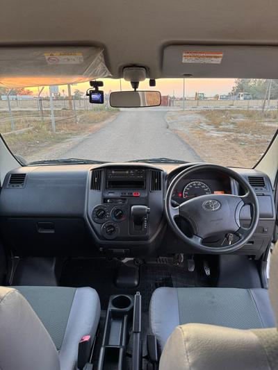 Toyota Lite Ace — 10