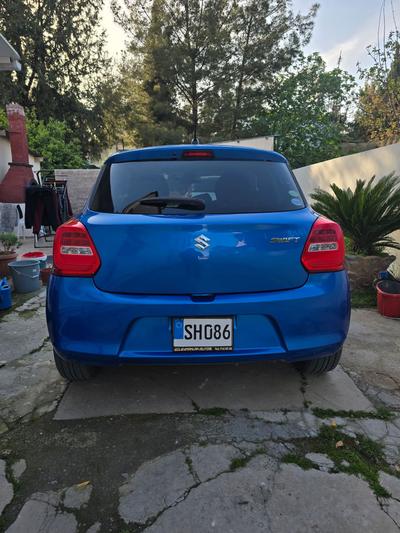 Suzuki Swift — 1