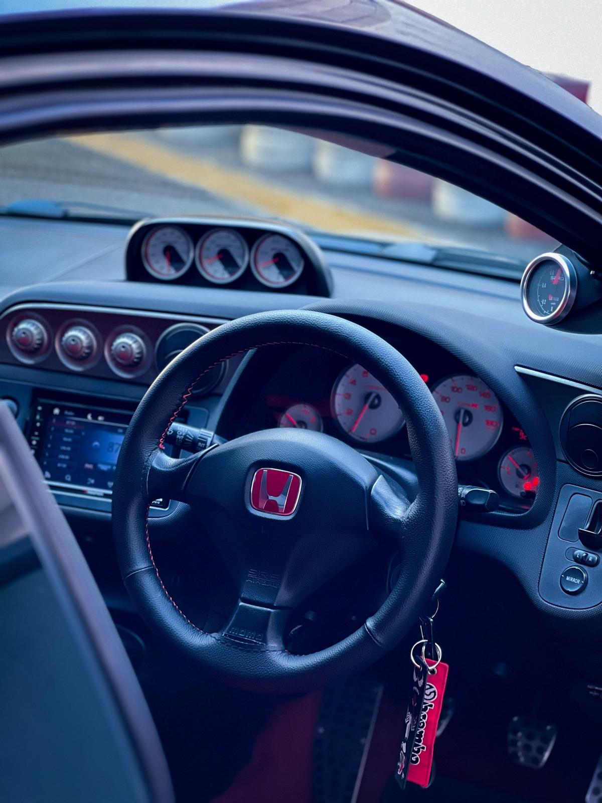 2004 Honda Integra 5