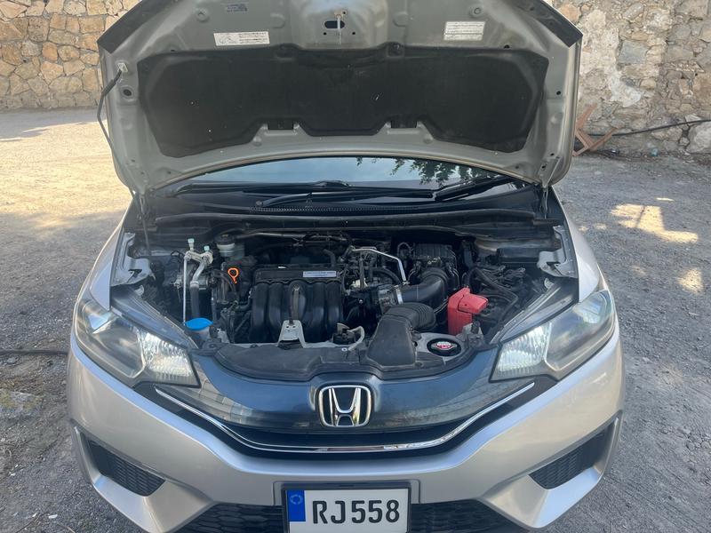 Honda Fit — 1/8