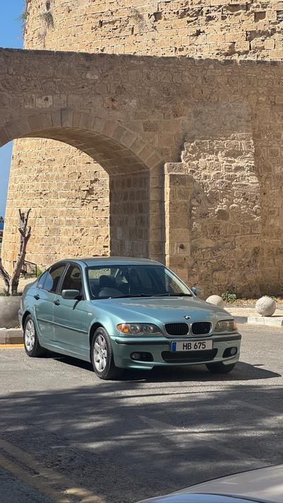 BMW 318i — 4