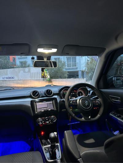 Suzuki Swift — 2