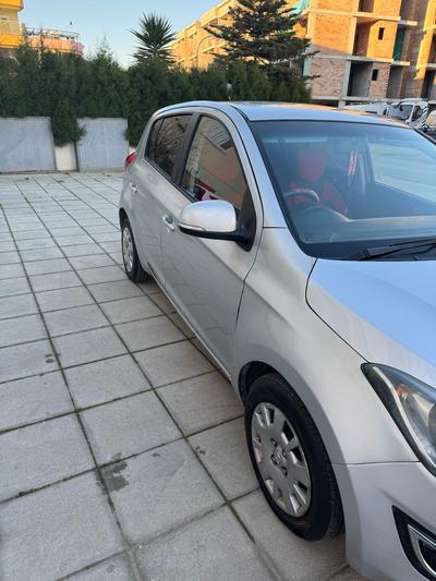 Hyundai i20 — 6