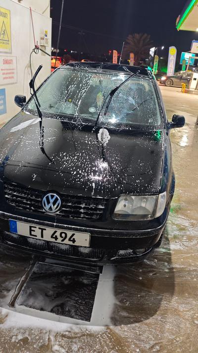 Volkswagen Polo — 5