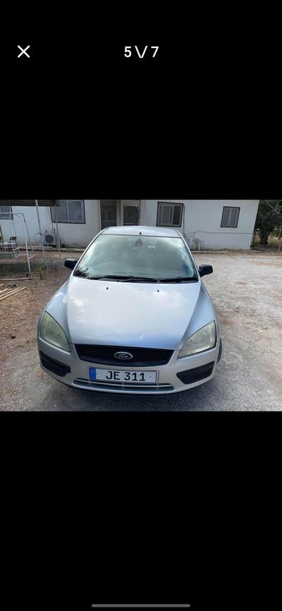 Ford Focus — 3