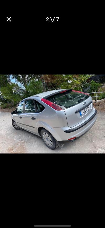 Ford Focus — 4