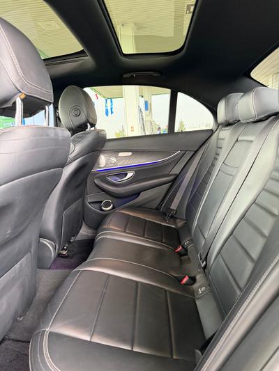 Mercedes-Benz E 220d — 8