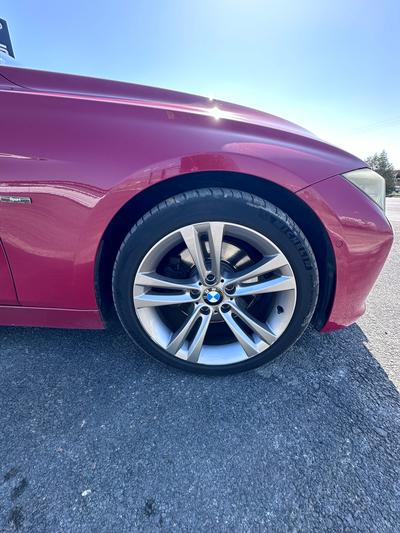 BMW 320i — 10