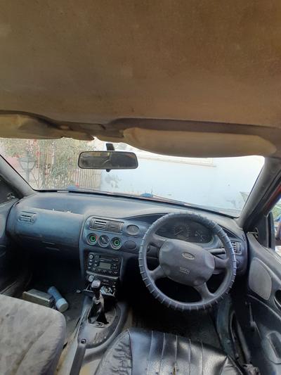 Ford Escort — 5