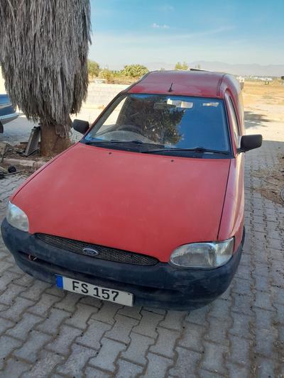 Ford Escort — 6