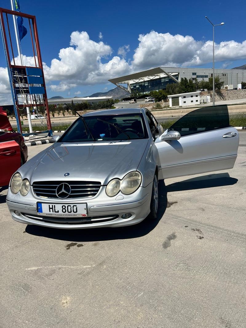 Mercedes-Benz CLK 320 — 1/9