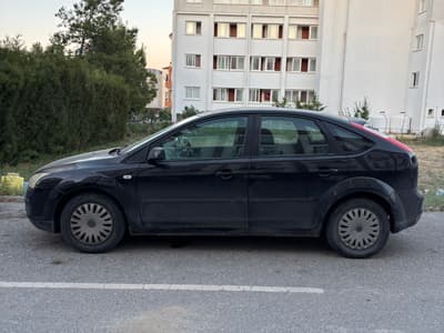 Ford Focus — 3