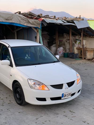 Mitsubishi Lancer — 2