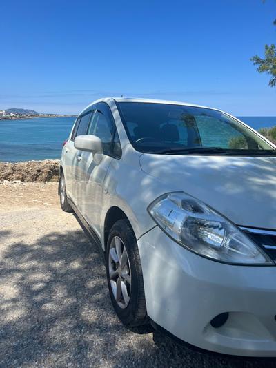 Nissan Tiida — 9