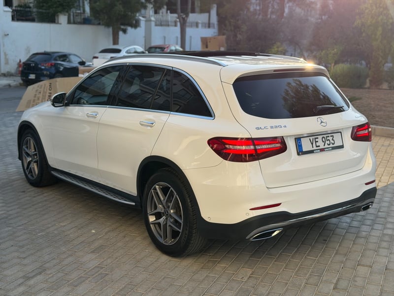 Mercedes-Benz GLC 220d — 4