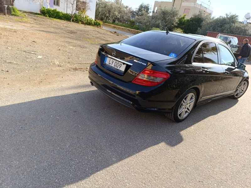 Mercedes-Benz C 180 — 4