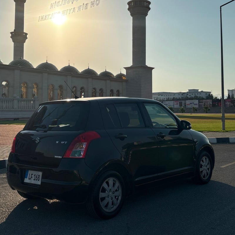 Suzuki Swift — 5