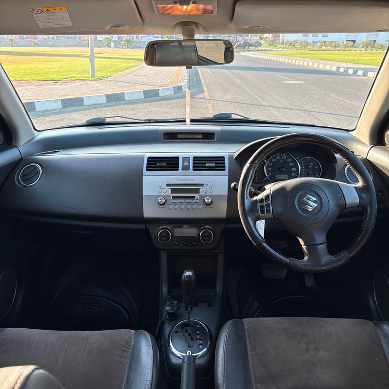 Suzuki Swift — 7